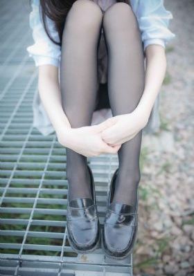 苦月亮
