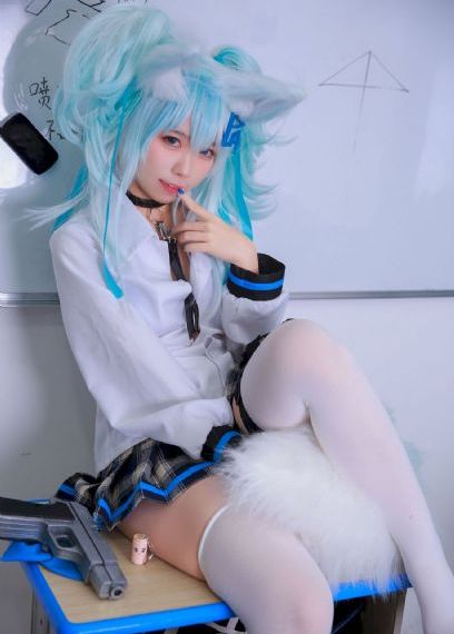 免费观看性生交大片两女一男