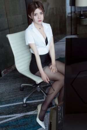 电车魔女在线观看