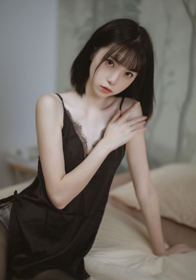 丰满女老板bd高清2
