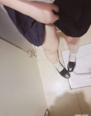 霸海红英